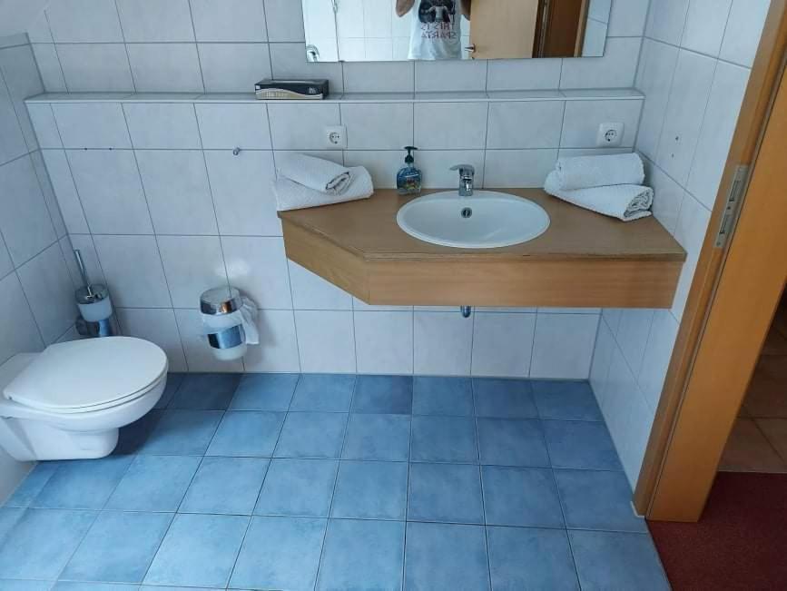 Gasthof Restaurant Jamas Ξενοδοχείο Pottenstein Εξωτερικό φωτογραφία